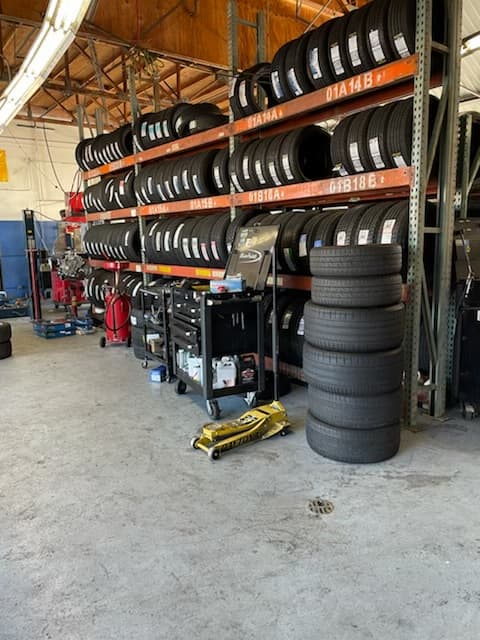 Hankook Tires Tire Shop Auto Repair New and Used Tires Lake